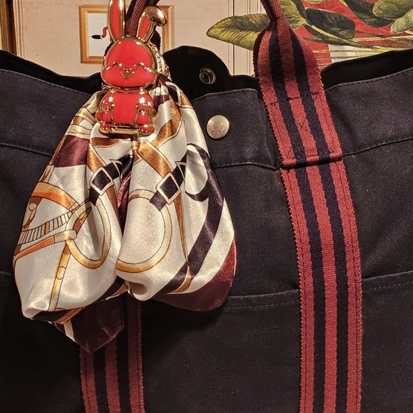 Authentic Hermes Fourre Navy Blue and Brown Canvas Tote Bag with Sturdy Design - Picture 10 of 16